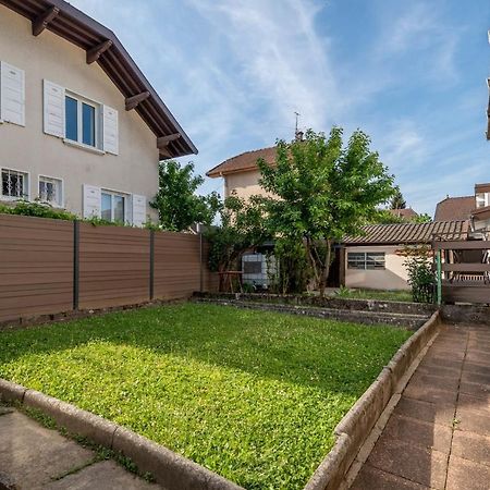Ideally Located Furnished Townhouse With 3 Bedrooms Parking & Garden Анси Екстериор снимка